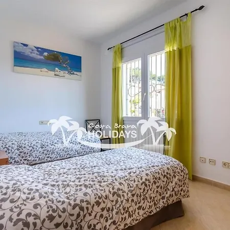 Willa Costa Brava Holidays Florada, Sea Views