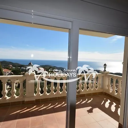 Willa Costa Brava Holidays Florada, Sea Views