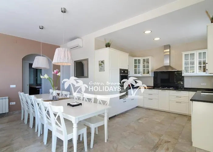 Willa Costa Brava Holidays Florada, Sea Views Lloret de Mar