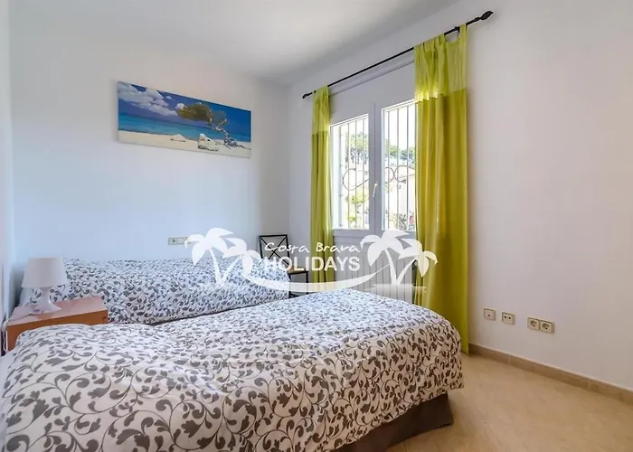 Willa Costa Brava Holidays Florada, Sea Views